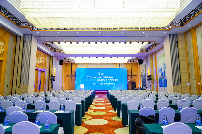 �ǰ�����ٻ����Ǿ����ȷ���ҵ���������Ǿ����ȷ����